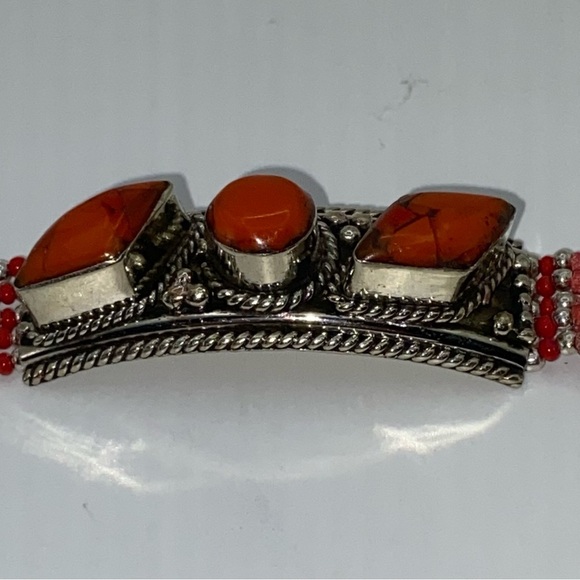 Tibetan gemstone bracelet - Picture 7 of 16